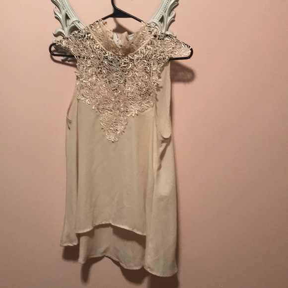 Ivory and lace halter blouse - Picture 1 of 3